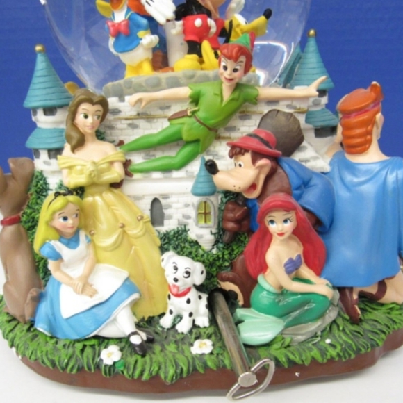 World of Disney 3 Tier Double Snow Globe Music Box-Original Packaging - Picture 4 of 11